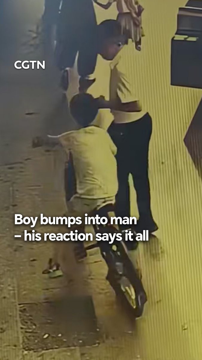 A boy in Jinan, east China's Shandong Province, accidentally bumped into a man while riding his bike. Instead of getting angry, the man gently patted the boy on the cheek to let him know everything was OK. Sometimes, a little understanding goes a long way. #ChinaSeen