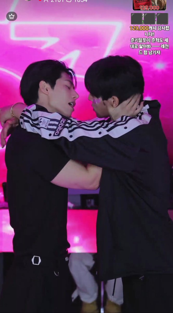 혁근 × 준용 録これ録画してないと思ってたらあった😭 준용の目が🫣❤️🔥 そして혁근の表情もよすぎる😭
