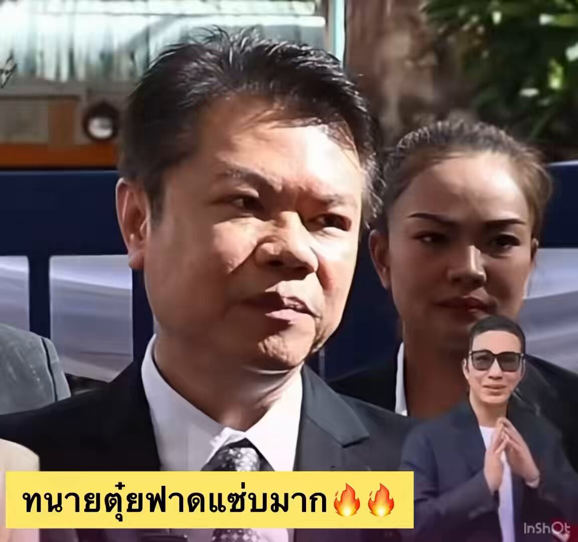 อยู่ทีมไหนดี 💥💥 ฝั่งปู มัณฑนา ขนาดมีทีมงานและทนายประกบคู่ 2ฝั่งยังเกือบเบรคนางไม่อยู่ สู้มือสู้ปากมากกก😅 จนทนายต้องคอยเบรค แทรกพูดแทนให้ คอนโทรลยากจริง 55555 แล้วดูฝั่งพี่หนุ่ม มีแต่คนรัก มีคนมาเป็นกำลังใจให้ทั้งทนายแก้ว-ลูกหมี ความเห็นชั้นนะ ชั้นว่าทนายตุ๋ยเก๋าเกมส์ น่าจะเอาอยู่ออกแนวบู๊ฟาดมาฟาดกลับได้เจ็บและจุก เป็นคู่ปะทะที่สูสีมาก ไปให้สุดเลยพี่ เชียร์ ‼️ #หนุ่ากรรชัย #ปูมัณฑนา