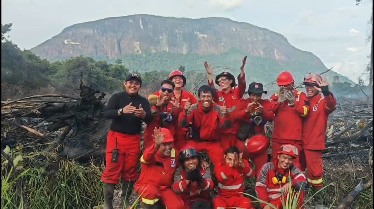 terima kasih untuk kalian para damkar pejuang garis depan, sehat-sehat selalu, semoga dilindungi, dan lancar rejekinya 🤗
