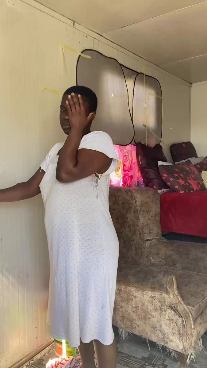 Klapmuts, Western Cape: A Zimbabwean couple allegedly targeting and robbing women along the N1 between Klapmuts and Kraaifontein was cornered at a house they were renting in Klapmuts, after one of the victims recognised them and alerted the Klapmuts community. The male suspect escaped in a car, leaving his partner behind. One of the young women allegedly robbed by the pair accused the male suspect of groping and licking her in front of the female suspect, who she said did nothing to stop him. The suspects are also accused of being in South Africa without valid documents.