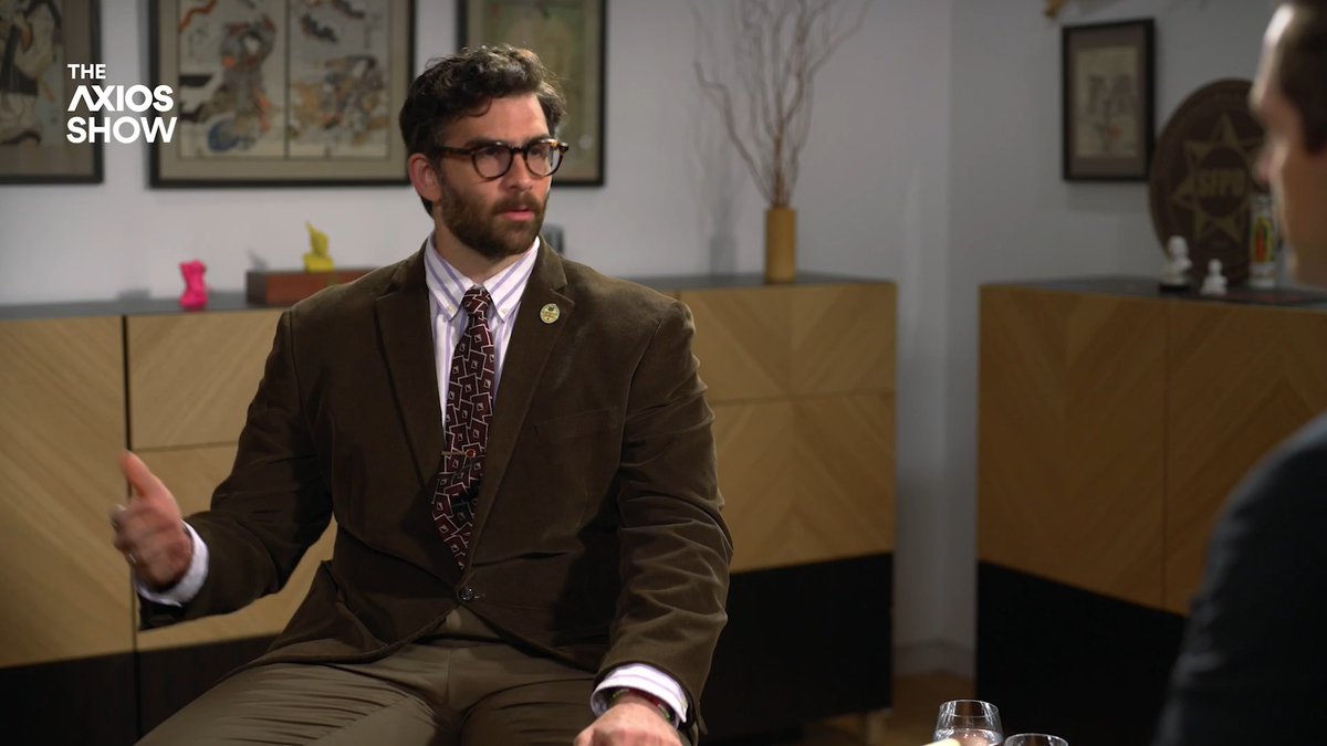 👀 NEW: hasanabi joins @alexthomp on the Season 3 premiere of The Axios Show in what Piker called "the most contentious interview" he's done. Piker claims that "pound for pound," America conducts more terror around the world than al-Qaeda.