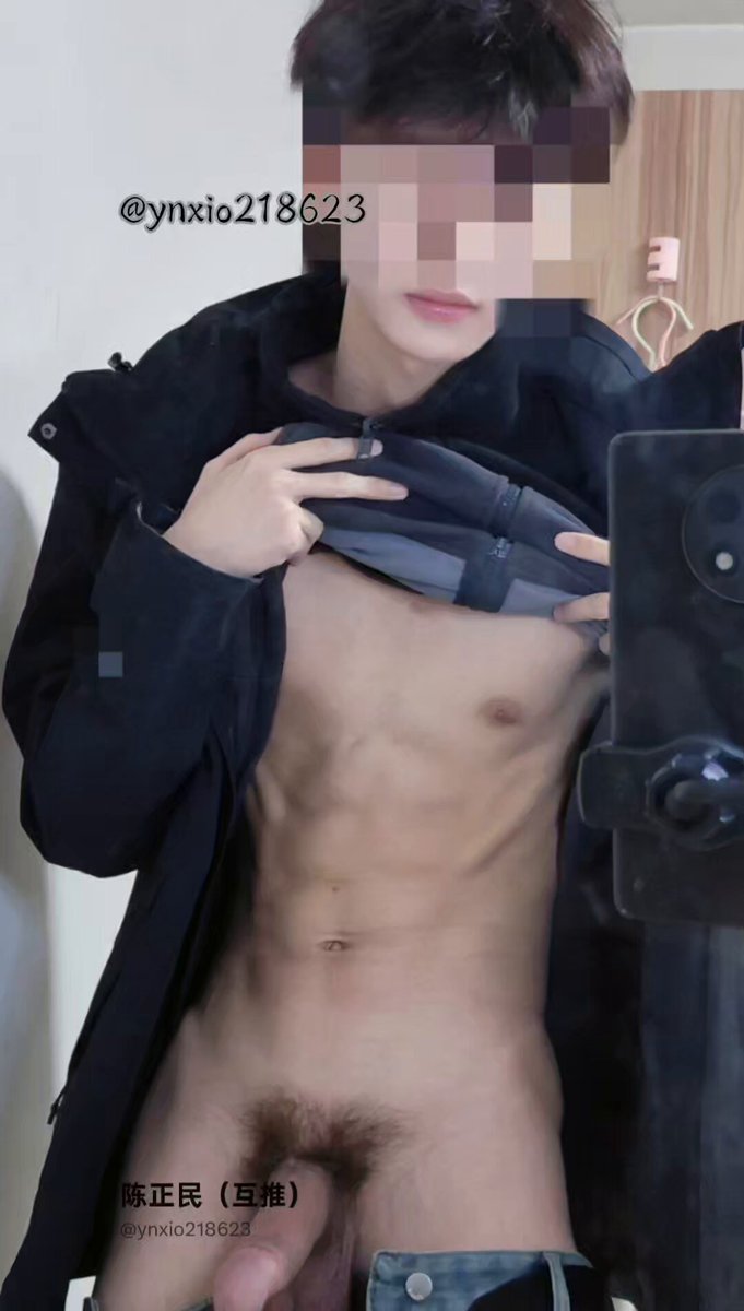 粉丝突破3w，最后一天，给宝子们准备了视频合集，快来看🥰#帅哥 #正装 #体育生 #男大学生 #top
