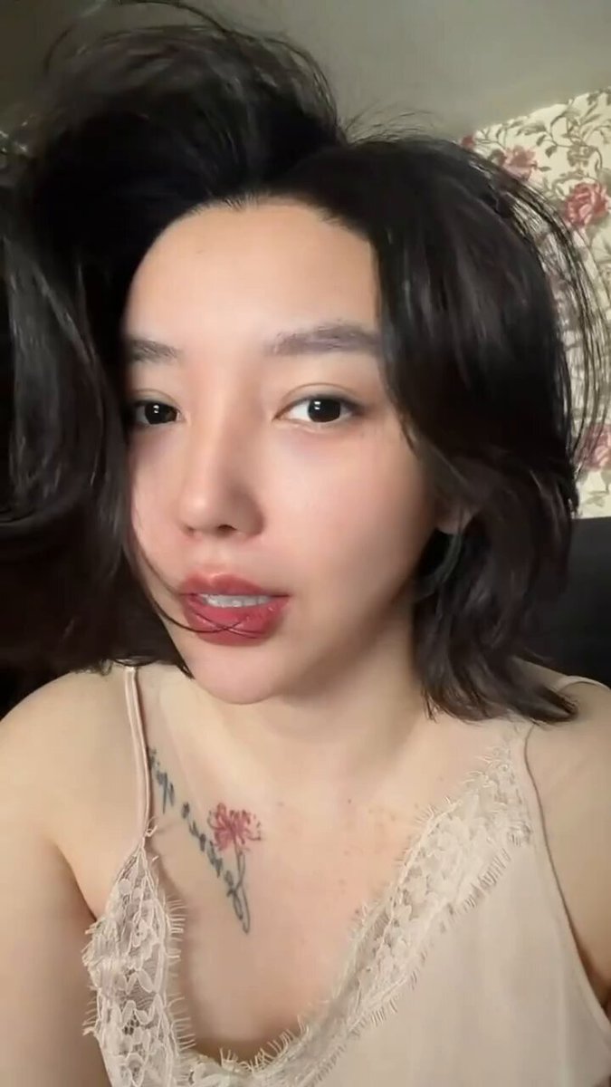 教母godmom 这个抖音网红，被绑到泰国怎么回来的