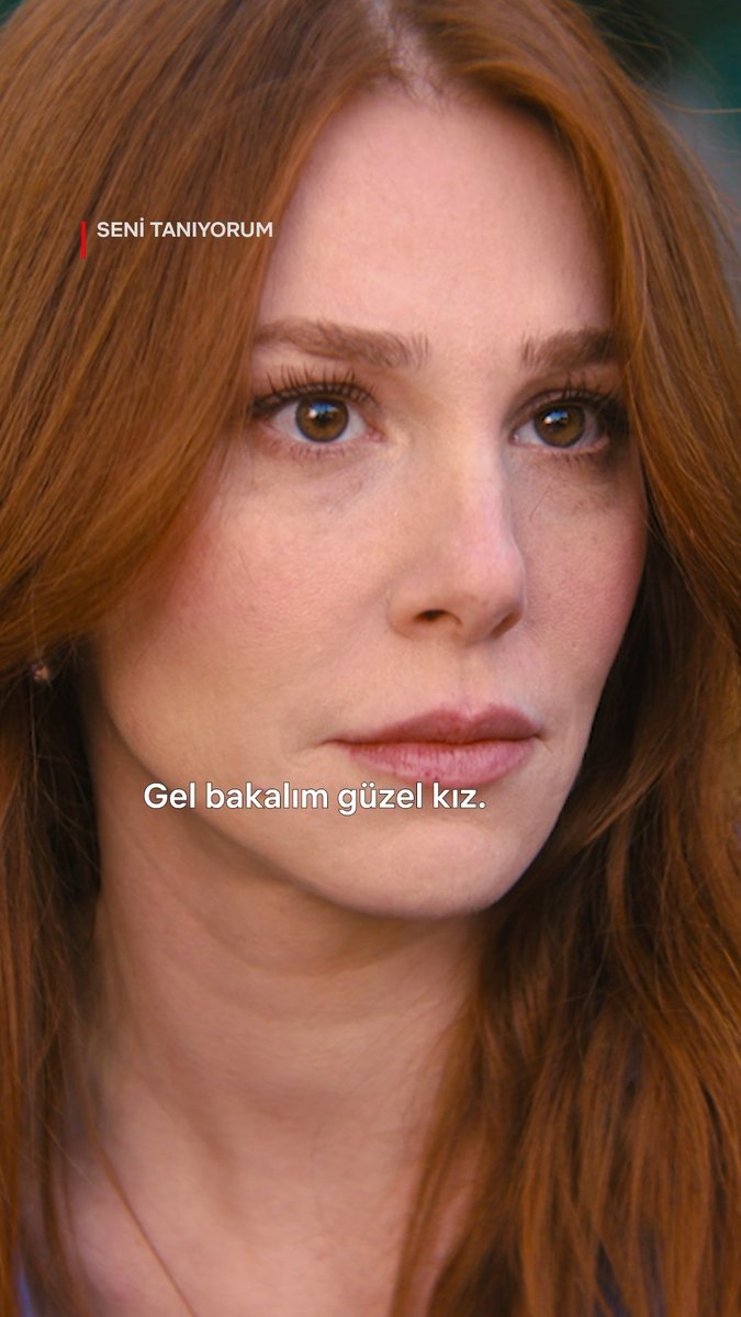 Ben yerimi aldım, herkes hazırsa başlıyoruz. 📺: Seni Tanıyorum