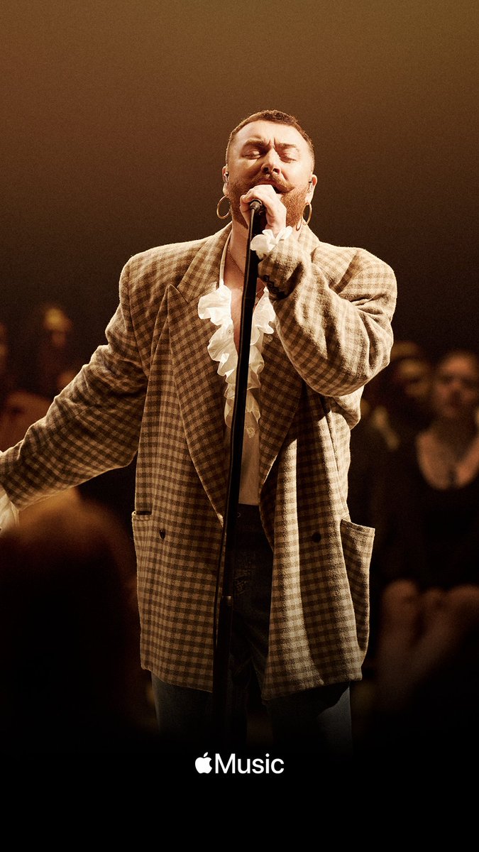 Experience SAM SMITH’s Music Room live performance anytime, only on Apple Music.