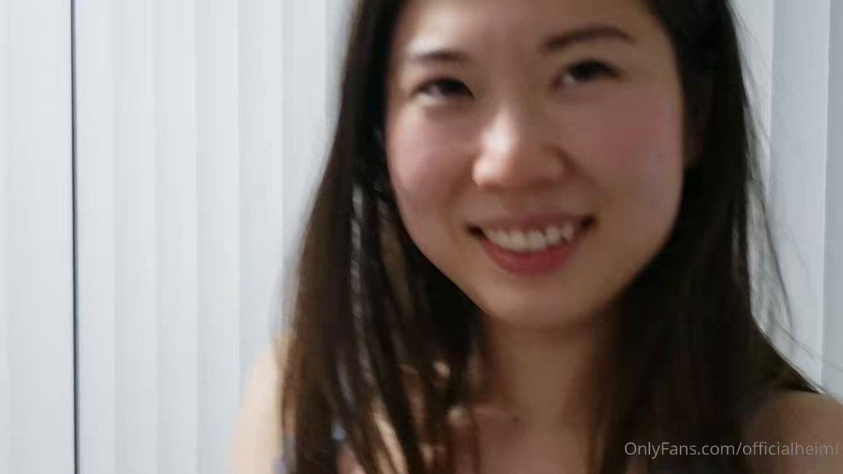 绝不妥协！看那些表面清纯的反差婊，如何臣服于极致的征服，跪求黑龙吞噬，感受最原始的快感！ #反差 #黑人 #调教 #臣服