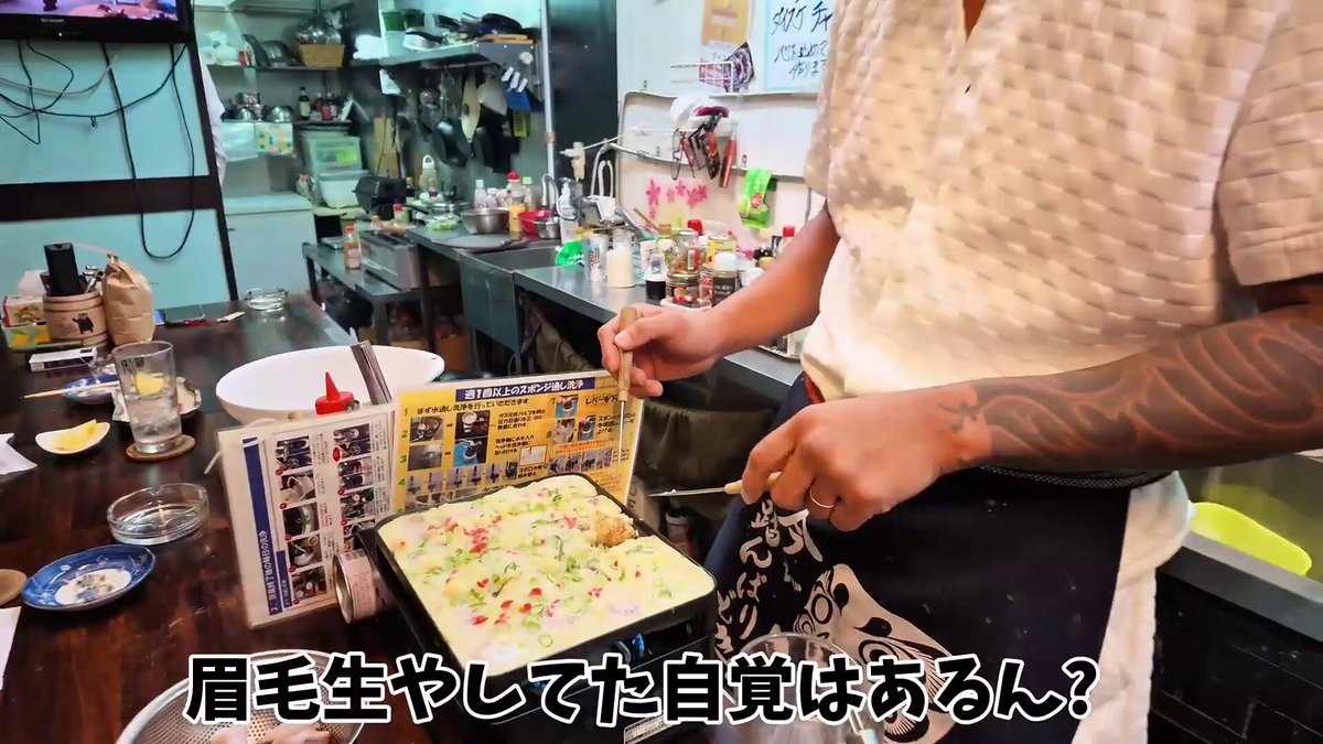 待って、ダイスケの3年間ノーメンテの賭けヤバすぎだろwwww シェンロンに「負けたら3年髪一切触るな」「トリートメントもセットも禁止」って追い詰められて、勢いで「負けへんから大丈夫！」って受けてるの笑う。 負けたらマジで3年後西成のおじいちゃんになっちゃうのよ これBD21の試合、負けられない理由が重たすぎて最高に面白いわ🔥 ＃ブレイキングダウン