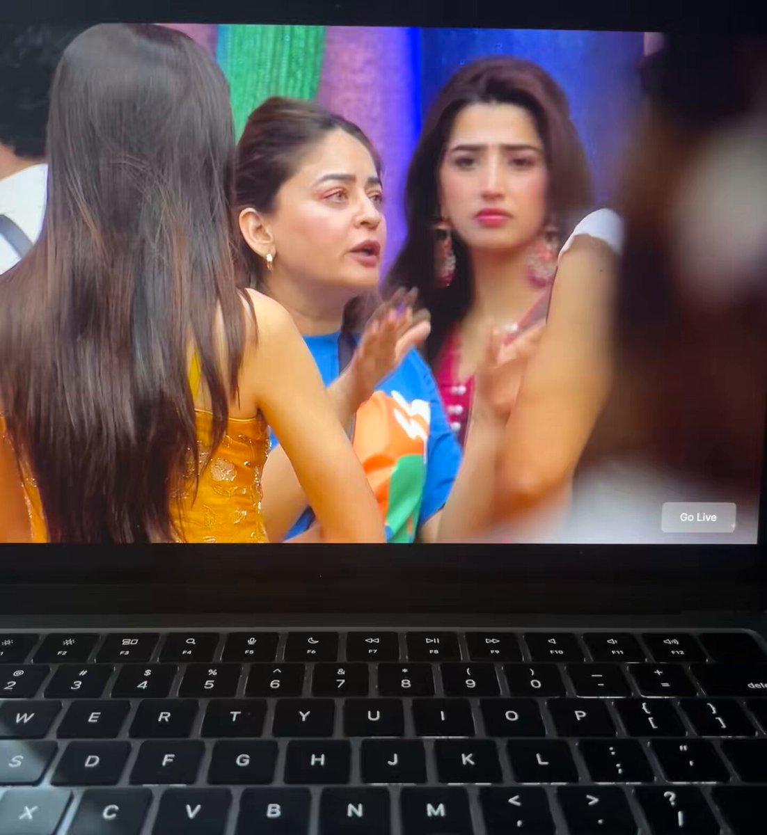 Kanika you lost all respect today! What a cheap mentality these guys have , clearly Arishfa and Qazi has Father-Daughter bond and hence he say those things in childish way. Uditi and Arishfa supported Qazi 👏❤️ Cheap Mentality! #QaziTouqeer #BiggBoss20 #BB20 #ArishfaKhan