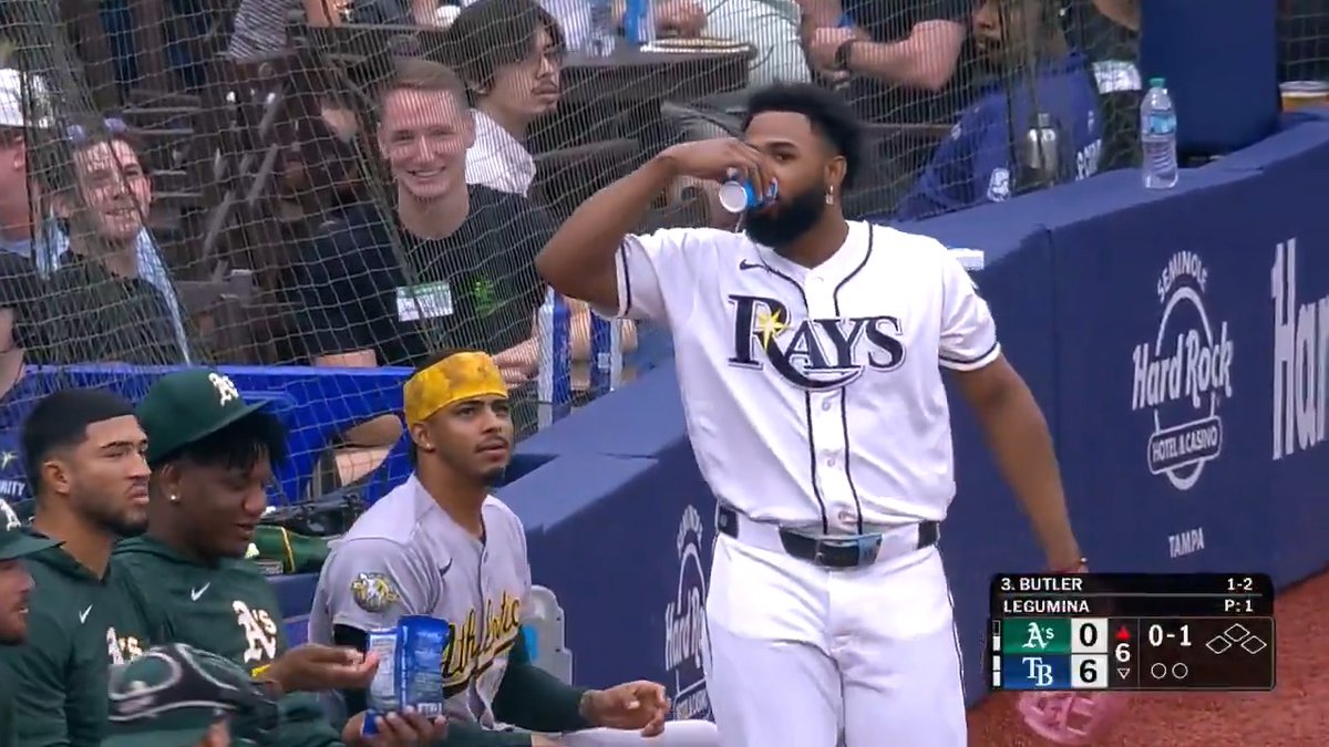 Junior Caminero had to stay hydrated 🤣