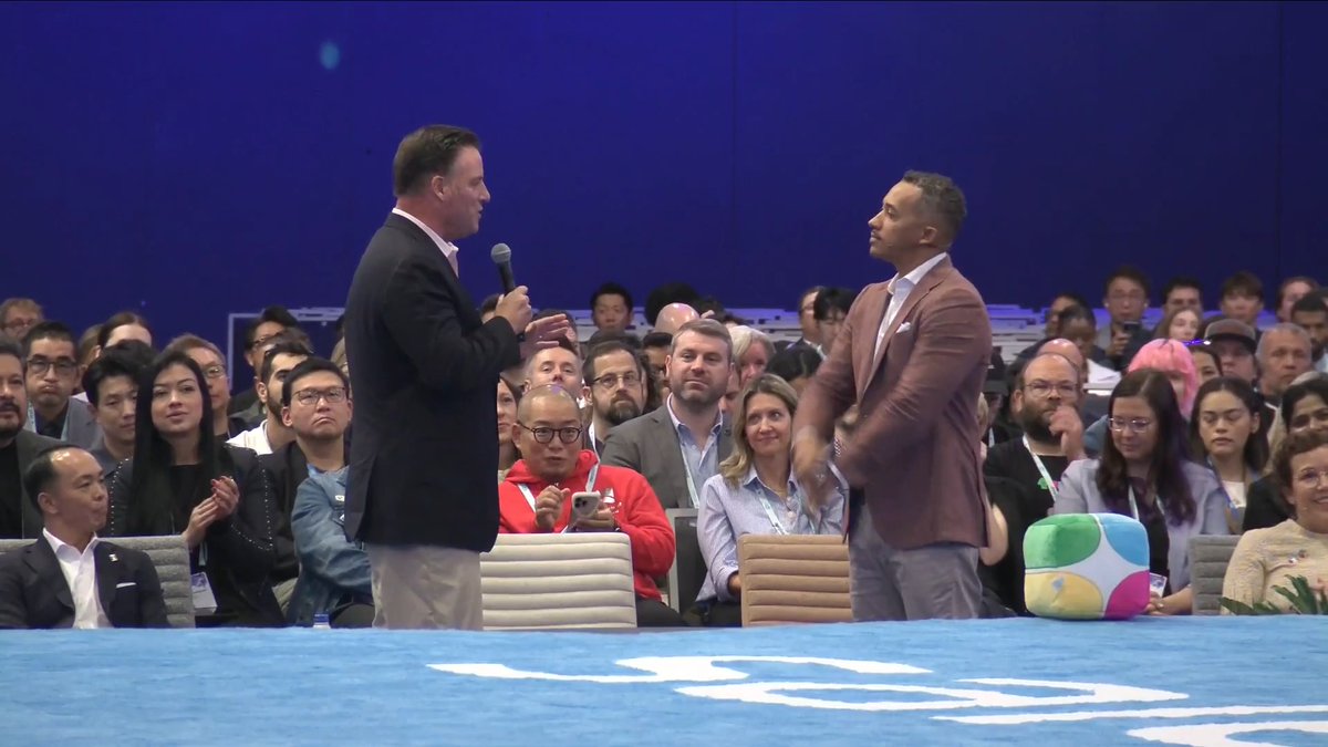 Less time navigating systems. More time with customers. That's the Stripe story on Salesforce + Slack. #DF26