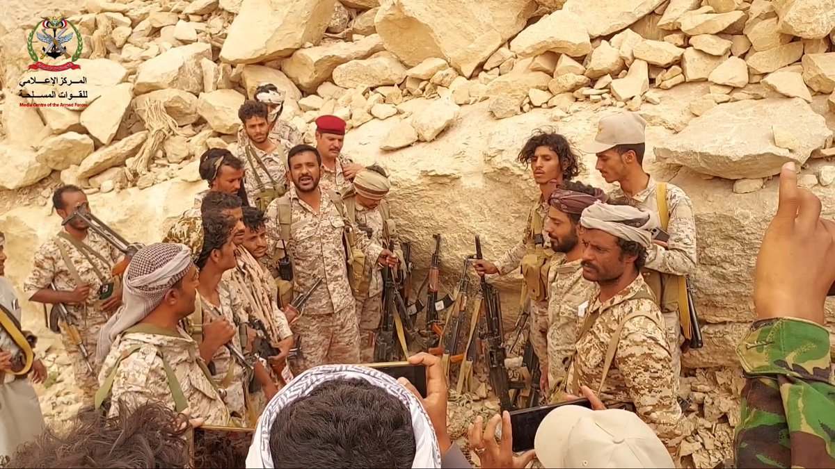 #فيديو العميد الركن أكرم الأديمي قائد اللواء 13 مشاة : تحييد العشرات من عناصر مليشيات الحوثي الإرهابية والاستيلاء على أسلحتها وعتادها في الجبهة الجنوبية لمأرب. *المركز الاعلامي للقوات المسلحة*