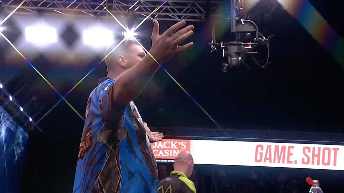 GURNEY DUMPS OUT VAN GERWEN 😱 Amsterdam is silenced! The defending champion is OUT! ❌ Daryl Gurney comes back from 5-3 down and survives SIX match darts in the previous leg to defeat Michael van Gerwen 6-5! 📺 #WSODFinals | R1