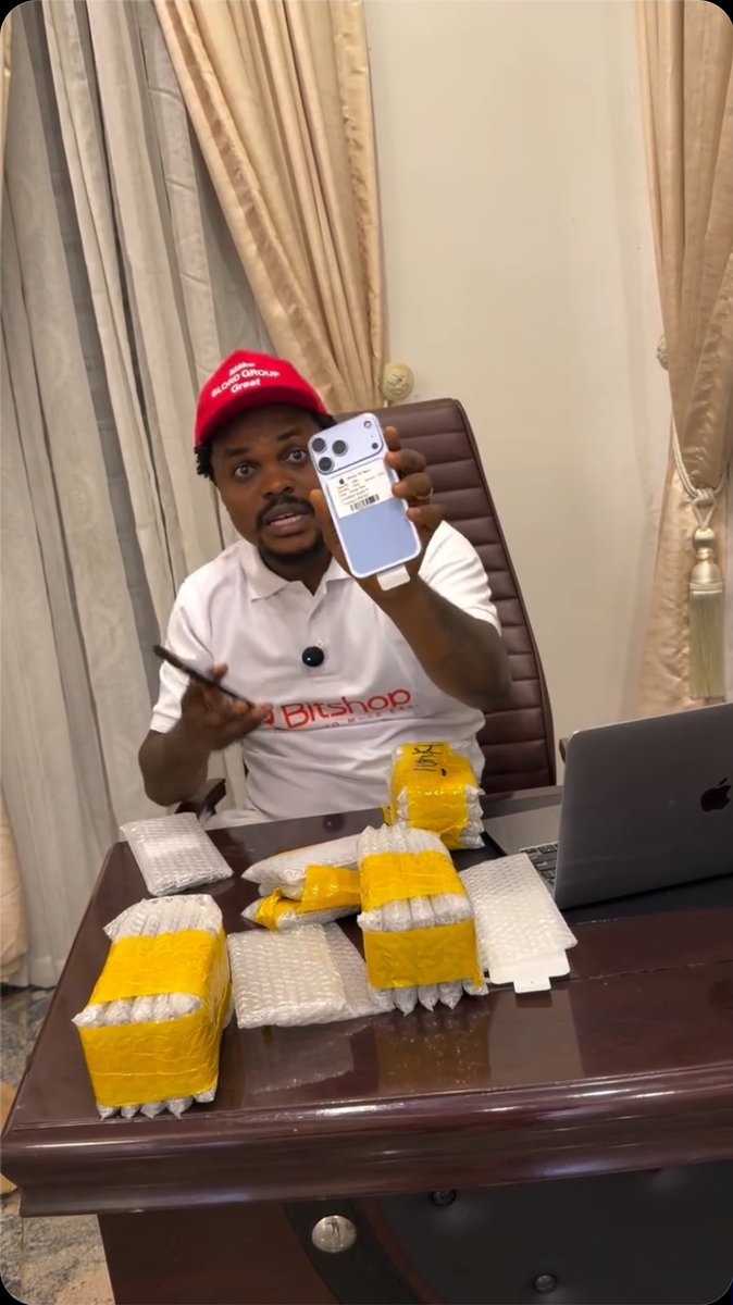 Blord don dey convert iPhone xr to iPhone 18??
