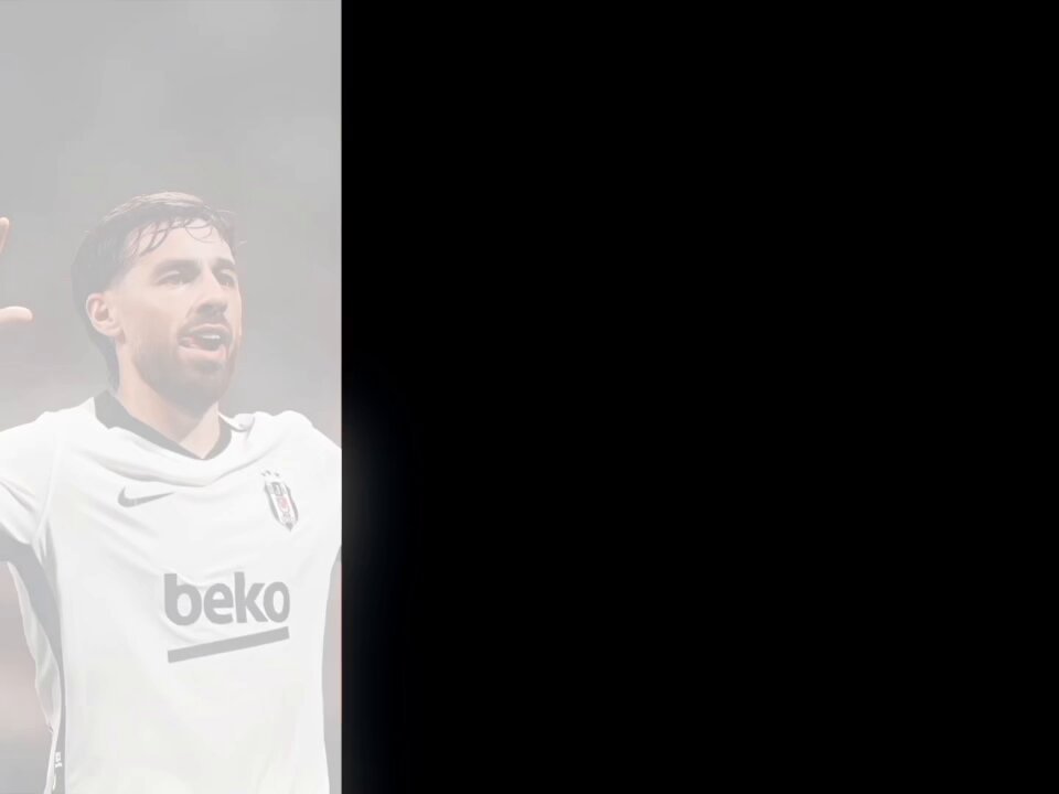 En l’espace d’une semaine, cette équipe a écrasé deux équipes que je déteste, l’OM et Fenerbahçe. Je commence vraiment à beaucoup aimer cette équipe.