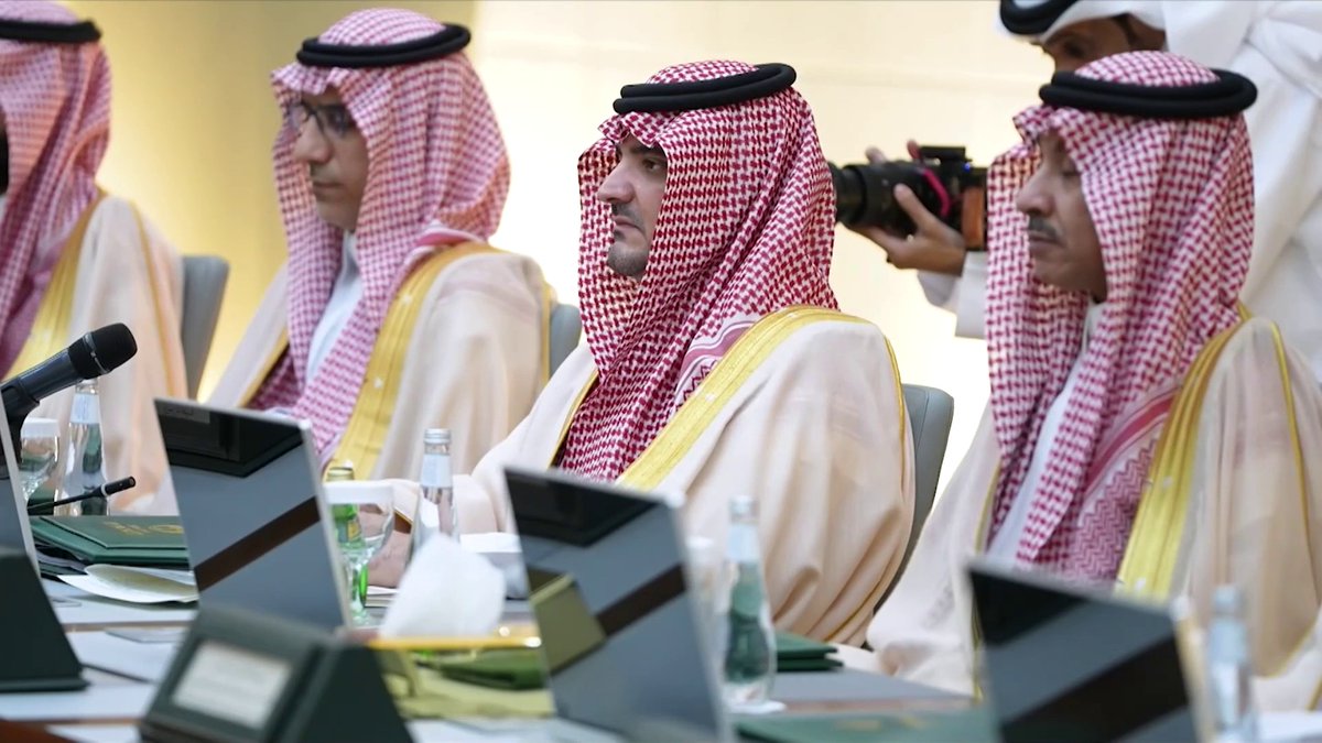 وزير الداخلية ونظيره القطري يعقدان الاجتماع الرابع للجنة الأمنية والعسكرية المنبثقة عن مجلس التنسيق السعودي القطري