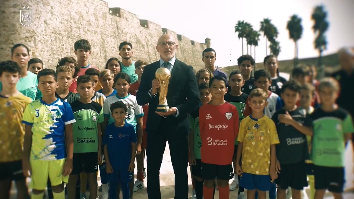 Nuestra Copa del Mundo no podía haber elegido mejor lugar para iniciar la #NationsLeague. 🫂 Ceuta, pueblo ceutí: el camino empieza con vosotros. #VamosEspaña