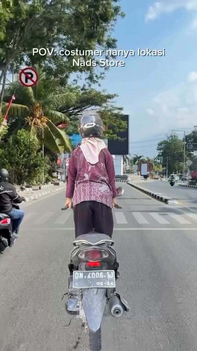 anjayy adminnya nunjukin arah😭😭