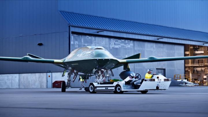 How we build the MQ-25A Stingray™ is unlike any other aircraft we've ever manufactured — we're taking a look at its journey and the technology redefining naval aviation in this four-part series. Part 2 of 4: Building the Stingray A new approach to manufacturing.