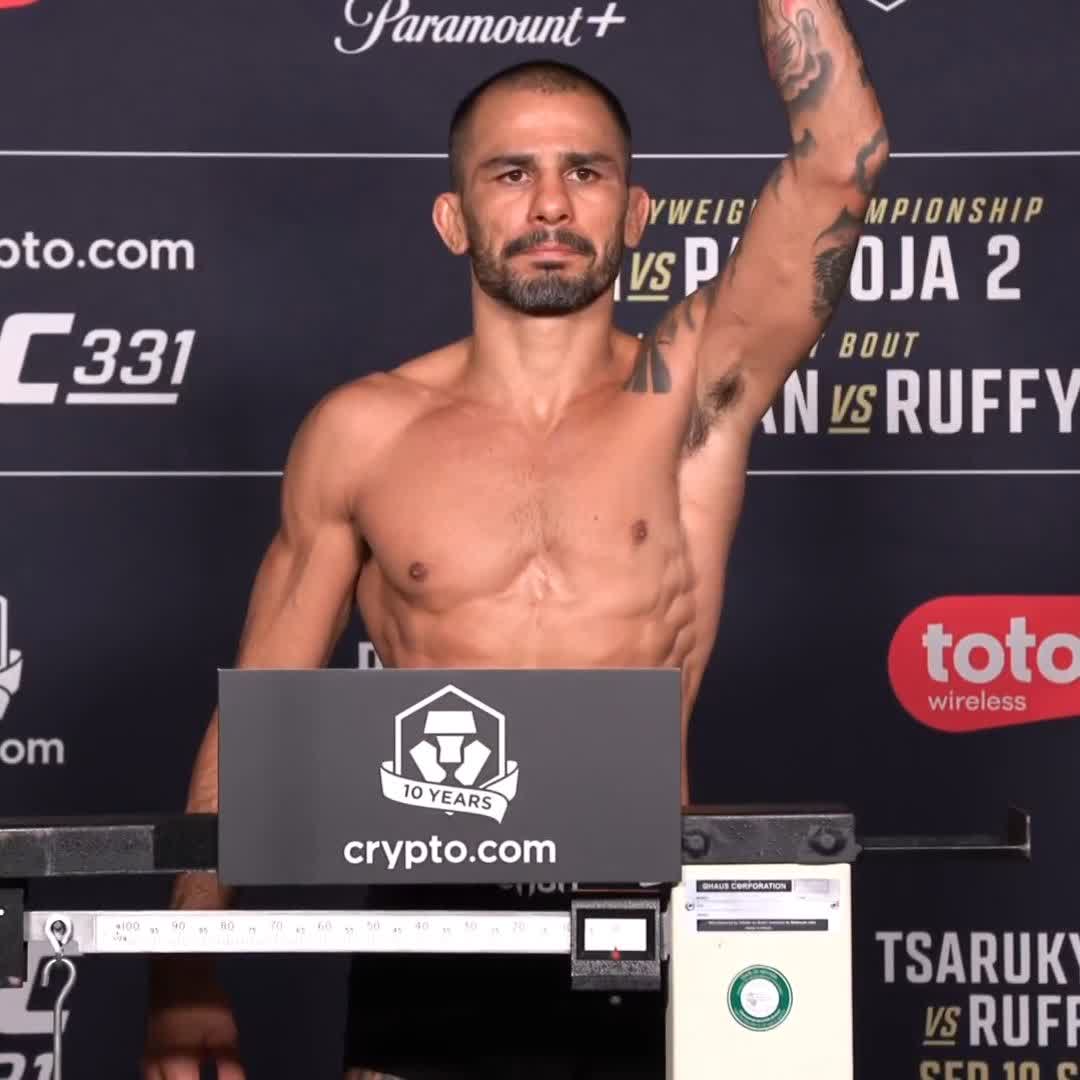 Alexandre Pantoja no peso! #UFC331