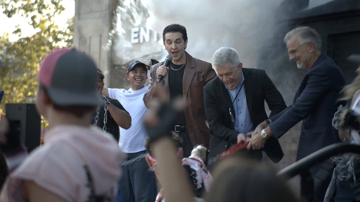 What a week it was! Let’s shift into reverse and look back at the opening of Fast & Furious Hollywood Drift at Universal Studios Hollywood.