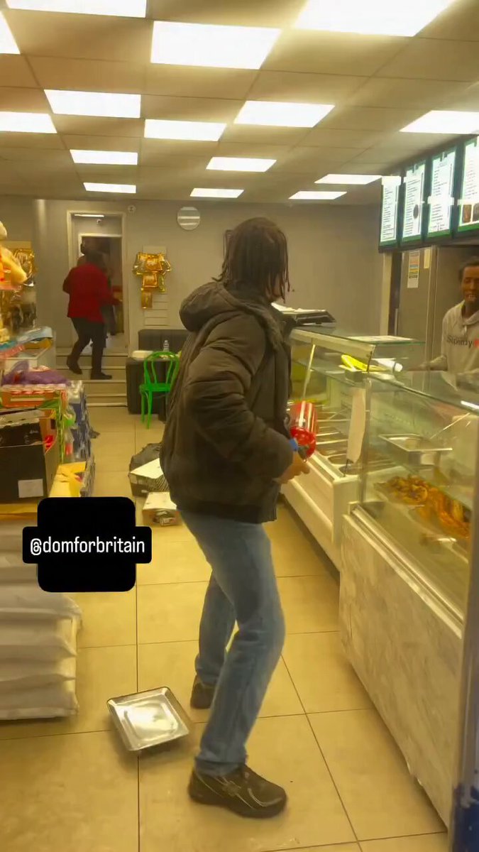 🚨 Breaking: Erdington highstreet. The man seen holding a large knife was pacing up and down the highstreet with the knife. Brave members of public chased him into a shop and cornered him so he could not escape.