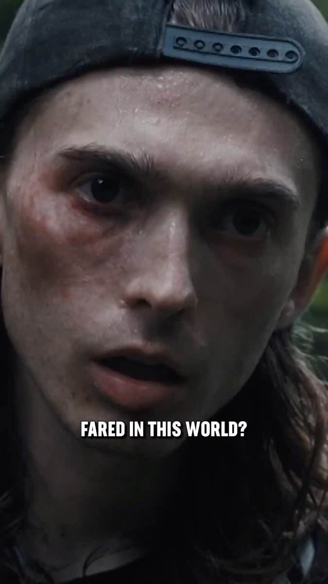 Zach Cregger and Austin Abrams debate if Aunt Gladys and James from #Weapons would survive in the world of #ResidentEvil.