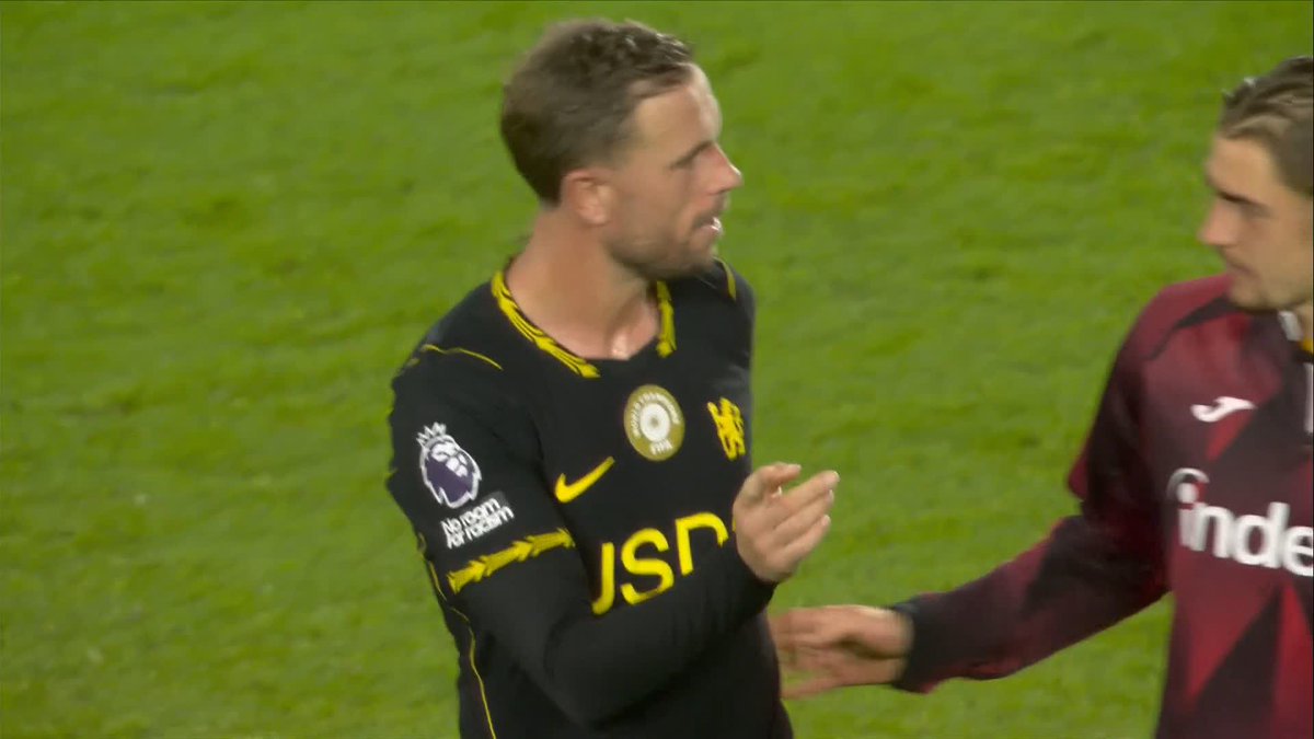 "It will be a real concern for the manager," Gary Cahill shares his thoughts on Chelsea conceding three goals in the second half against Brentford 🔊