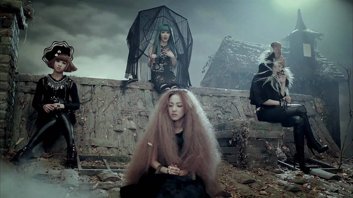 I always thought it was funny that 2NE1 was the 2nd gen kpop group that got ragged on for doing electropop and using autotune, yet they were also putting up numbers with their ballads too 😭😭😭