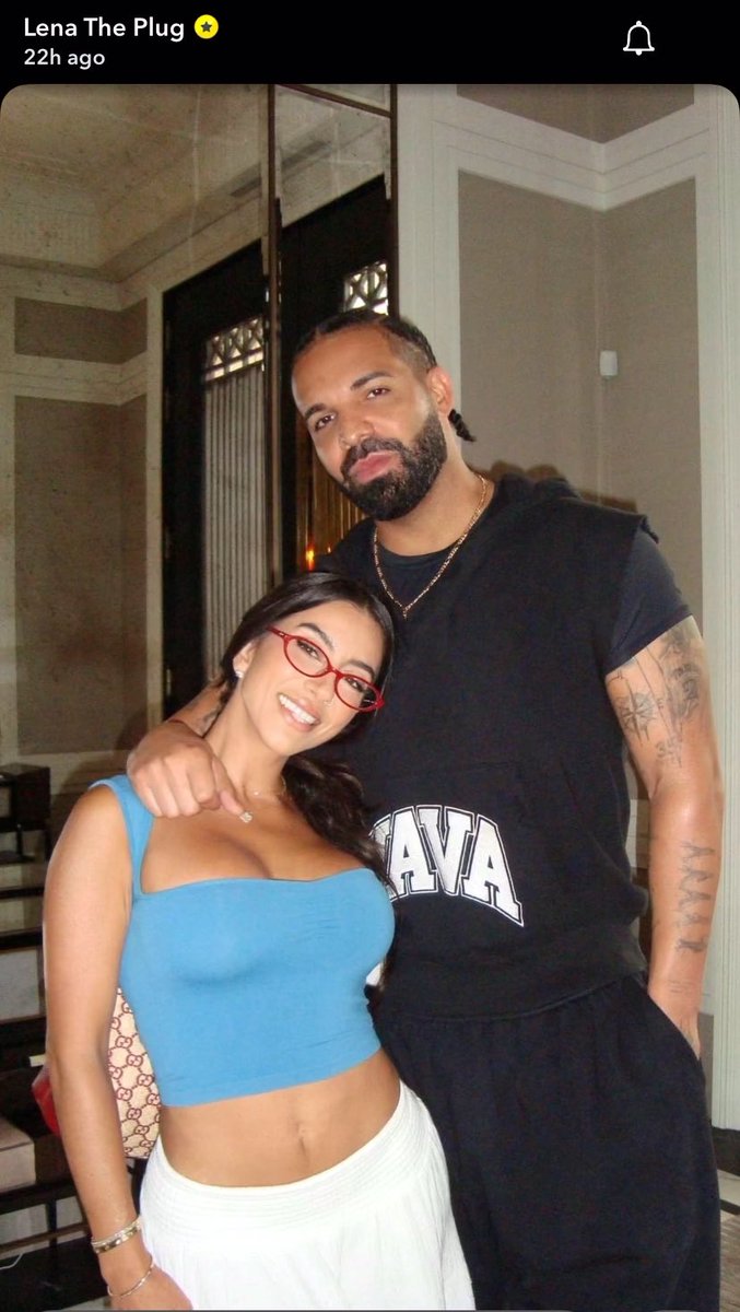 Lena The Plug was shocked when Drake sent a private jet to take her home after their FOMO video shoot, giving her her FIRST ever private jet experience. She recorded the entire experience, documenting her reaction as she flew home on a private jet for the first time.