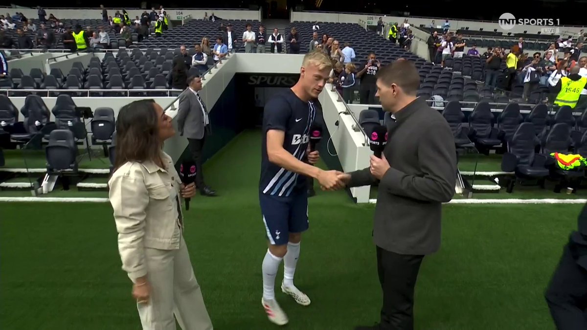 “There’s been a lot of good stuff, but it’s forgotten if you don’t win. That’s how football works." Jan Paul van Hecke has taken positives from Spurs’ start to the season 💪 🎙️ Jules Breach | 📺 Stream now on TNT Sports & HBO Max