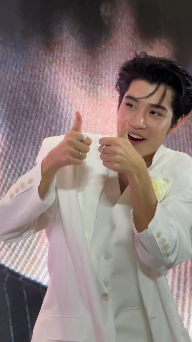 เรื่องเล่นเกม ต๋าจริงจังเสมอ #OngsaFansigninShanghai #ongsacelcius
