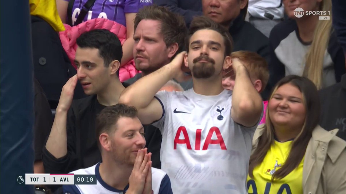 Mohammed Kudus thought he had scored Spurs' first Premier League goal of the season... But it's ruled out for offside ❌ 📺 Stream now on TNT Sports &amp; HBO Max