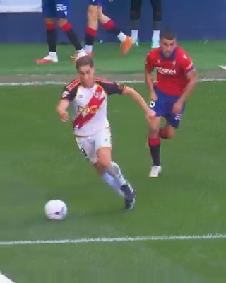 El caño de Jorge De Frutos: 🤩 LALIGAHighlights | Rayo Vallecano