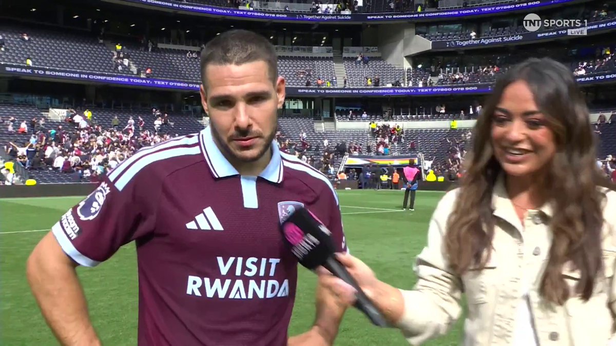 “The fans deserved the win.” 👏 Emi Buendia shows his appreciation to Aston Villa supporters after a much-needed victory 💜 🎙️ Jules Breach | 📺 Stream now on TNT Sports & HBO Max