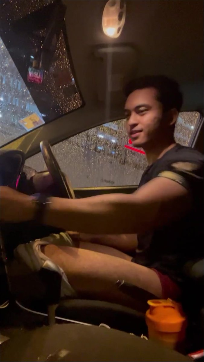 senam 5 jari di mobil