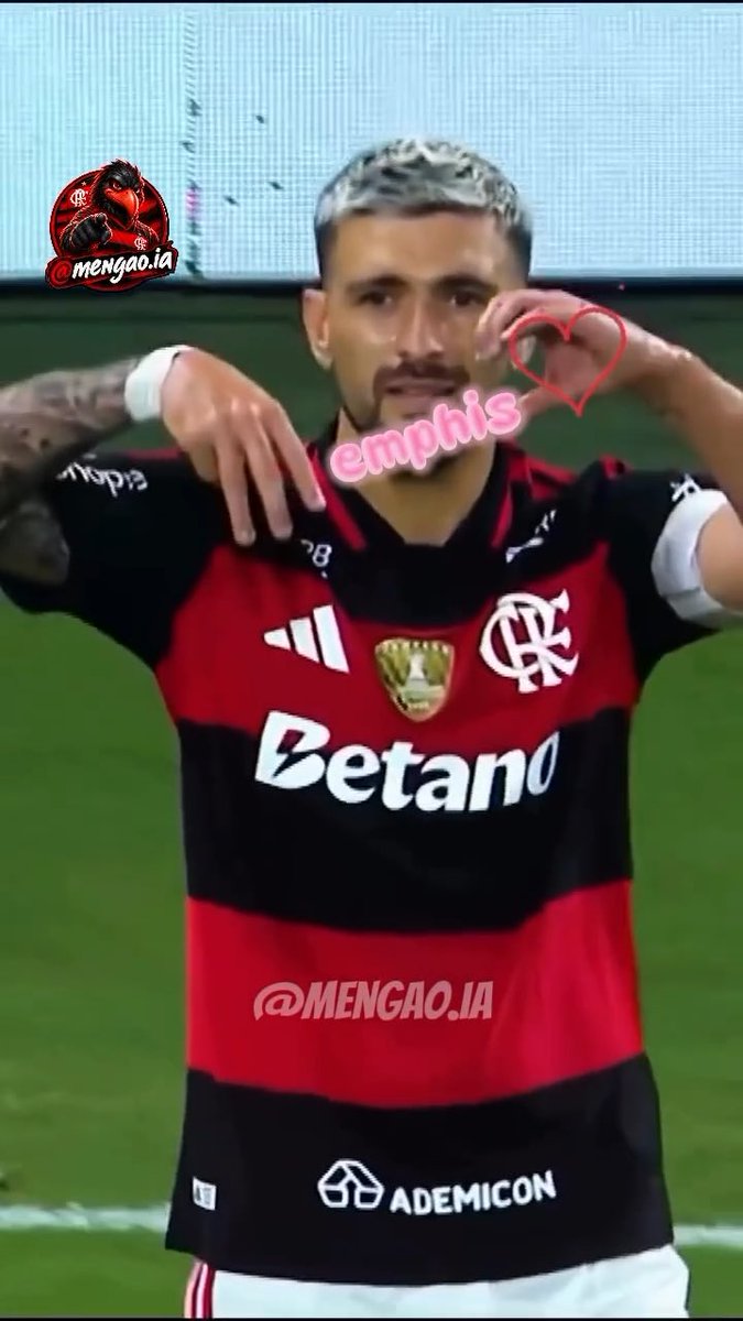 Que lançamento, Memphis Depay 😂