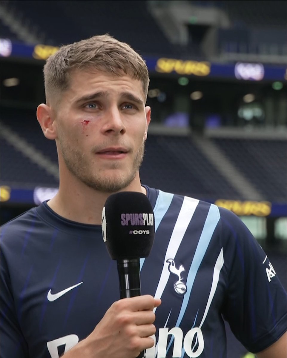 Micky van de Ven shares his thoughts after our defeat to Aston Villa. 📲