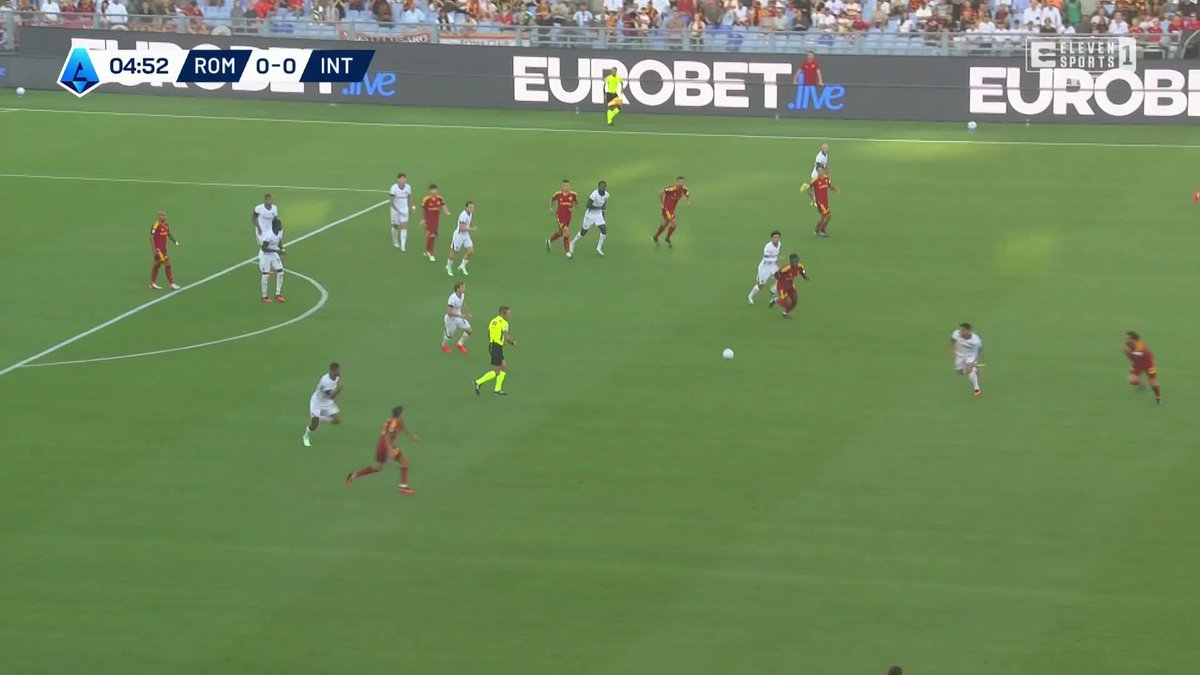 🔥 OLIMPICO ODLECIAŁO! 🏟️💥 Roma prowadzi z Interem już od 6. minuty! 😱 Manu Koné daje gospodarzom prowadzenie! 🐺⚽ #włoskarobota 🇮🇹