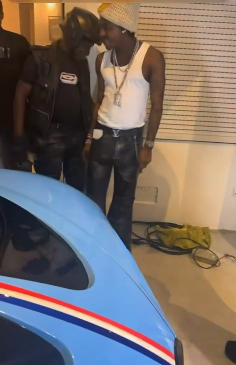 Burna Boy receives his Bugatti, valued at over ₦9 billion, with Shallipopi &amp; friends in Lagos 🏎️🔥