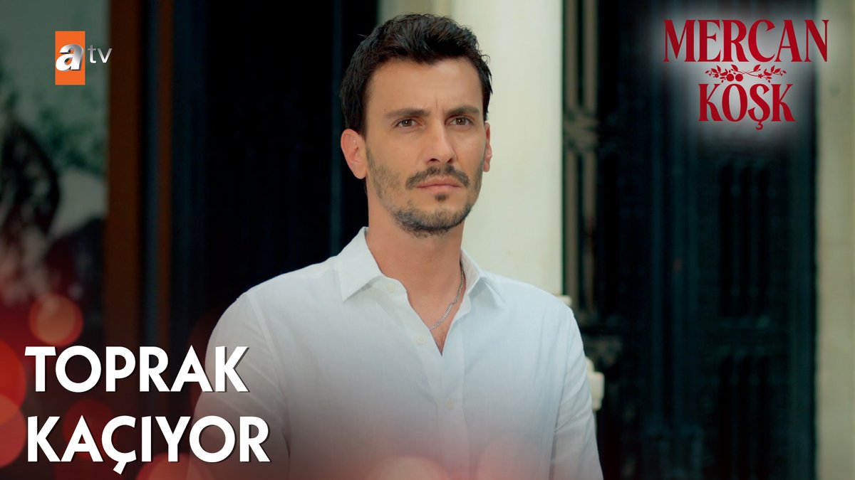 Toprak, başkomiser olduğunu öğrendiği Cemre’den kaçıyor. #MercanKöşk atv