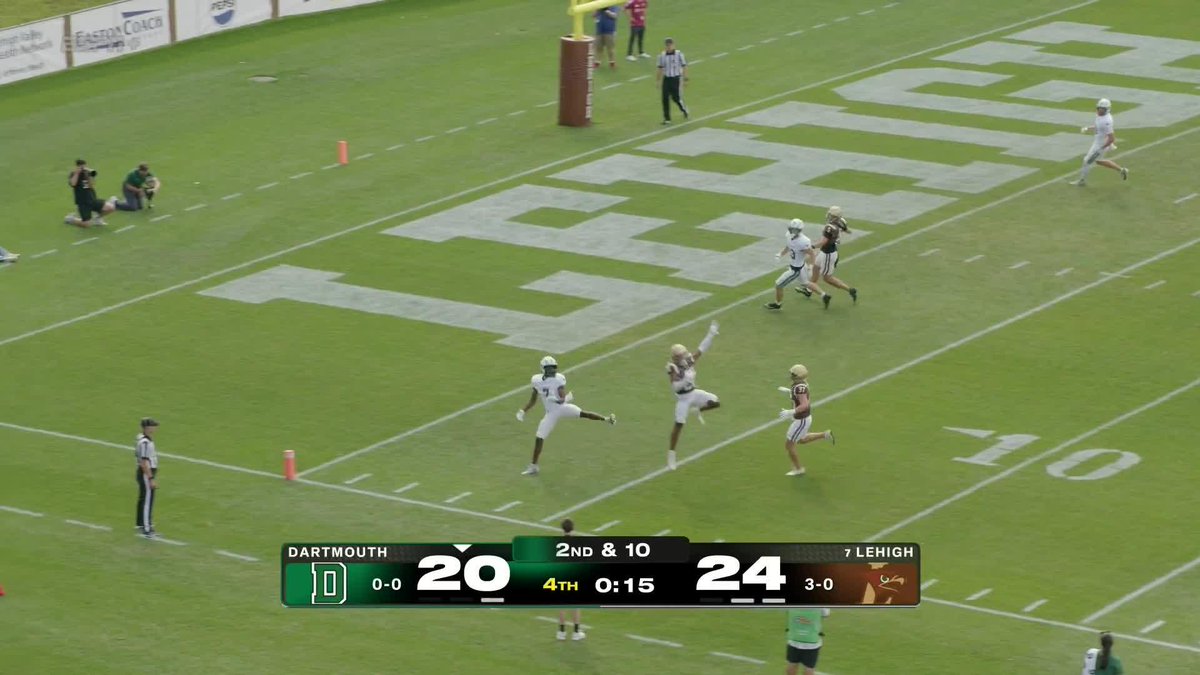 One-handed pick to seal the game for Lehigh, WOW 😮
