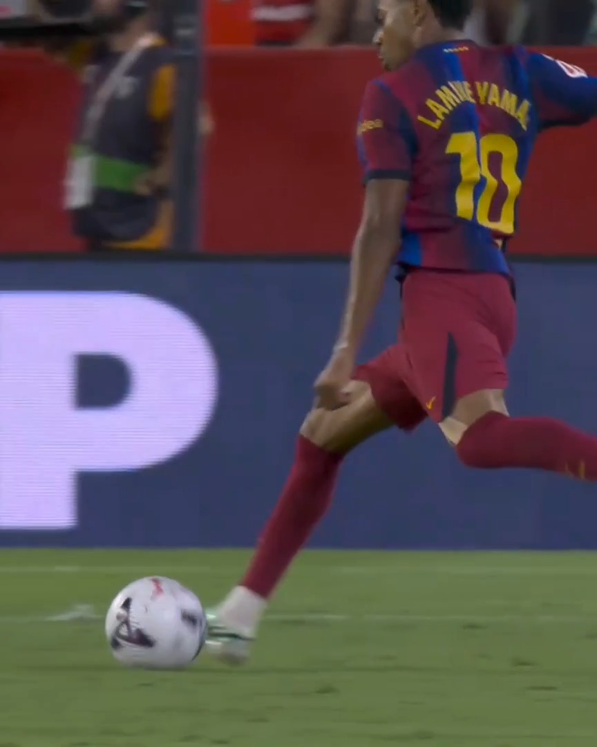 👀 ¡A punto de marcar el FC Barcelona! LALIGAHighlights
