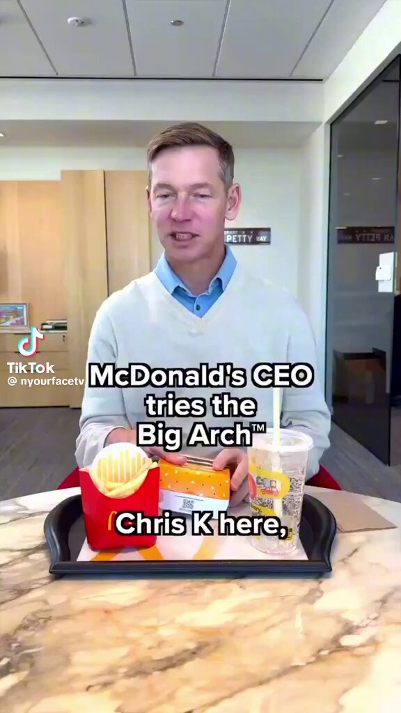 McDonald’s CEO took a microscopic bite of the Big Arch on Feb. 3. $MCD is down 22% since. Coincidence? I think not 🍔📉