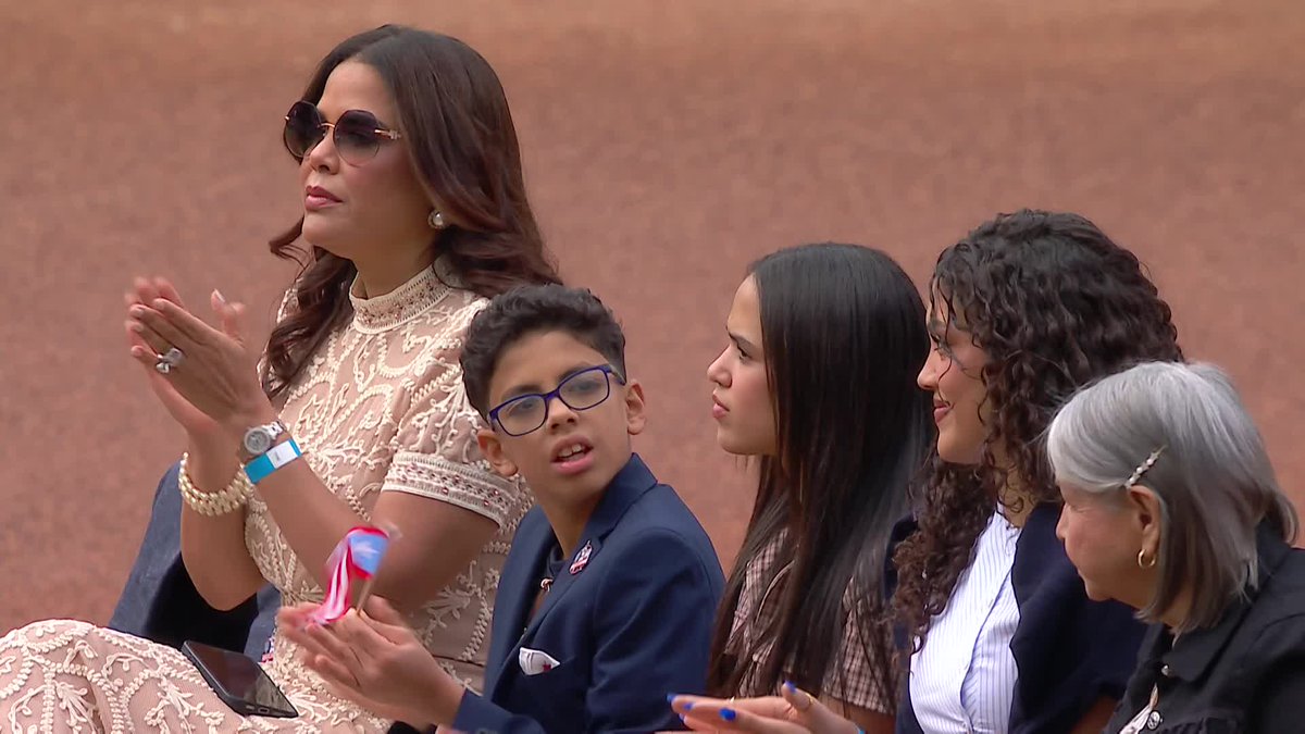 "Sometimes, you were hard on me, and that's okay. Today, as a father, I realize I am hard on my own children too, not because I love them less, but because they are capable of more. Back then, I did not understand it. Today, I do." - Carlos Beltrán to Mets fans