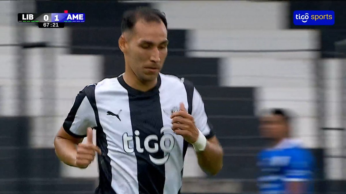 ⚽️¡NO PIERDE TIEMPO! Marcelo Fernández aprovechó el error del arquero Ángel Sánchez y empató dos minutos después del gol de Ameliano. 📺Tigo Sports ▶️Viví el #ClausuraAPF2026 en