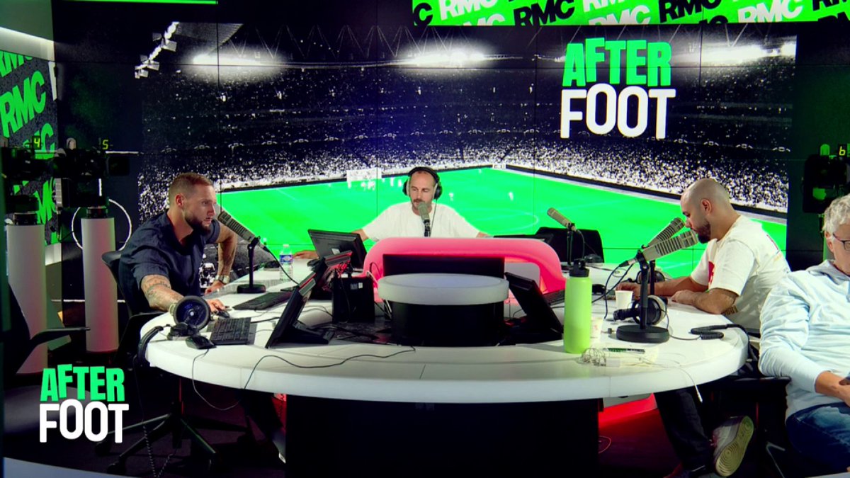 "J'ai beaucoup de sympathie pour Franck Haise, mais les matchs de Rennes depuis qu'il est arrivé... Heureusement qu'ils prennent de points. On a beaucoup critiqué Habib Beye, mais dans le contenu, je ne vois pas une immense différence." 𝚆𝚊𝚕𝚒𝚍 𝙰𝚌𝚑𝚎𝚛𝚌𝚑𝚘𝚞𝚛 attend plus des Rennais.
