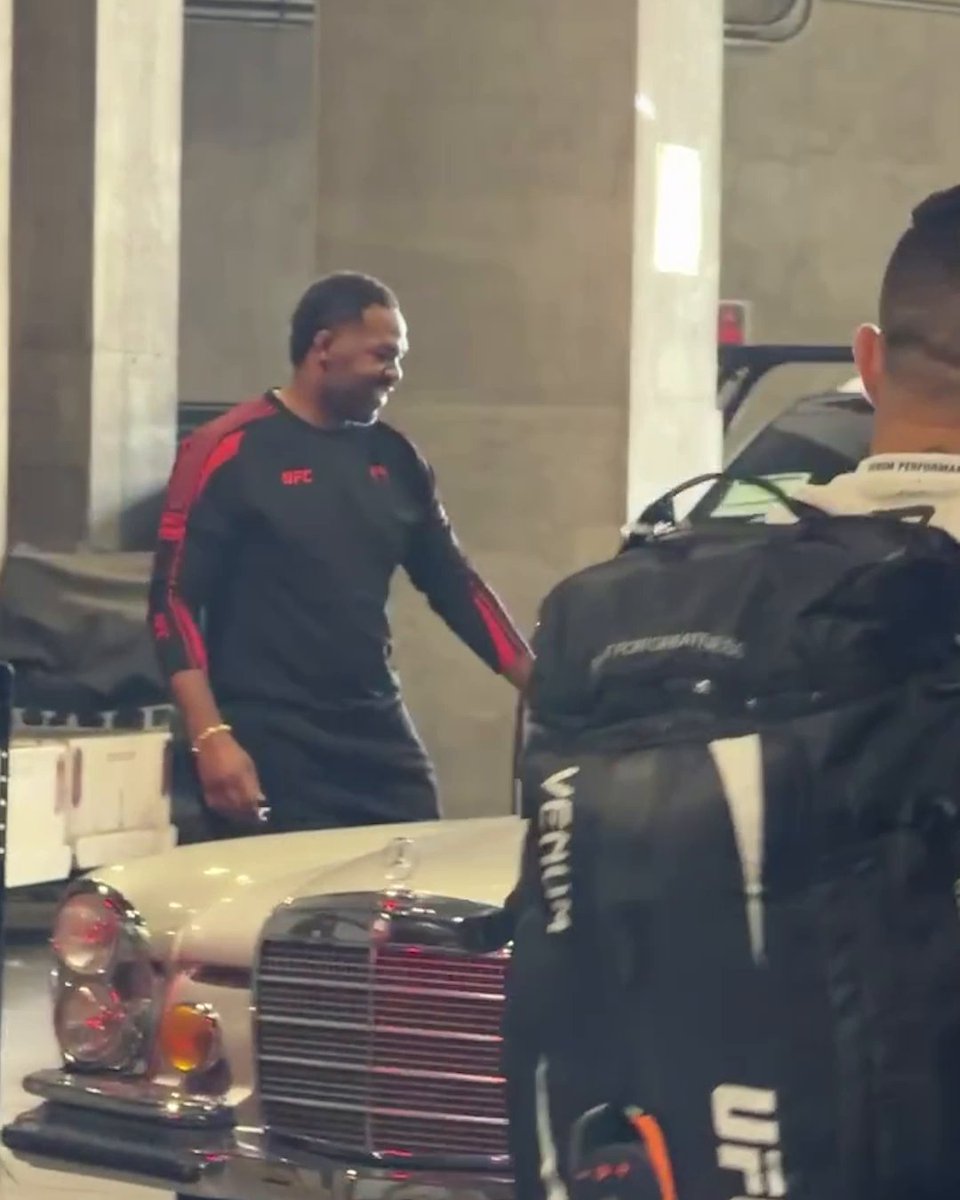 Jon Jones and Gable Steveson pulled up in a vintage Mercedes to #UFC331 🔥