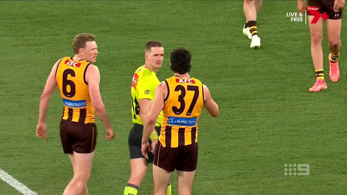 "I think they [Barrass &amp; Sicily] should both be potentially sanctioned or face a please explain." The panel unpacks the ugly scenes after the siren, as TJ calls for greater security for umpires. #9AFLSFS | Watch on 9 &amp; 9Now 🖥️