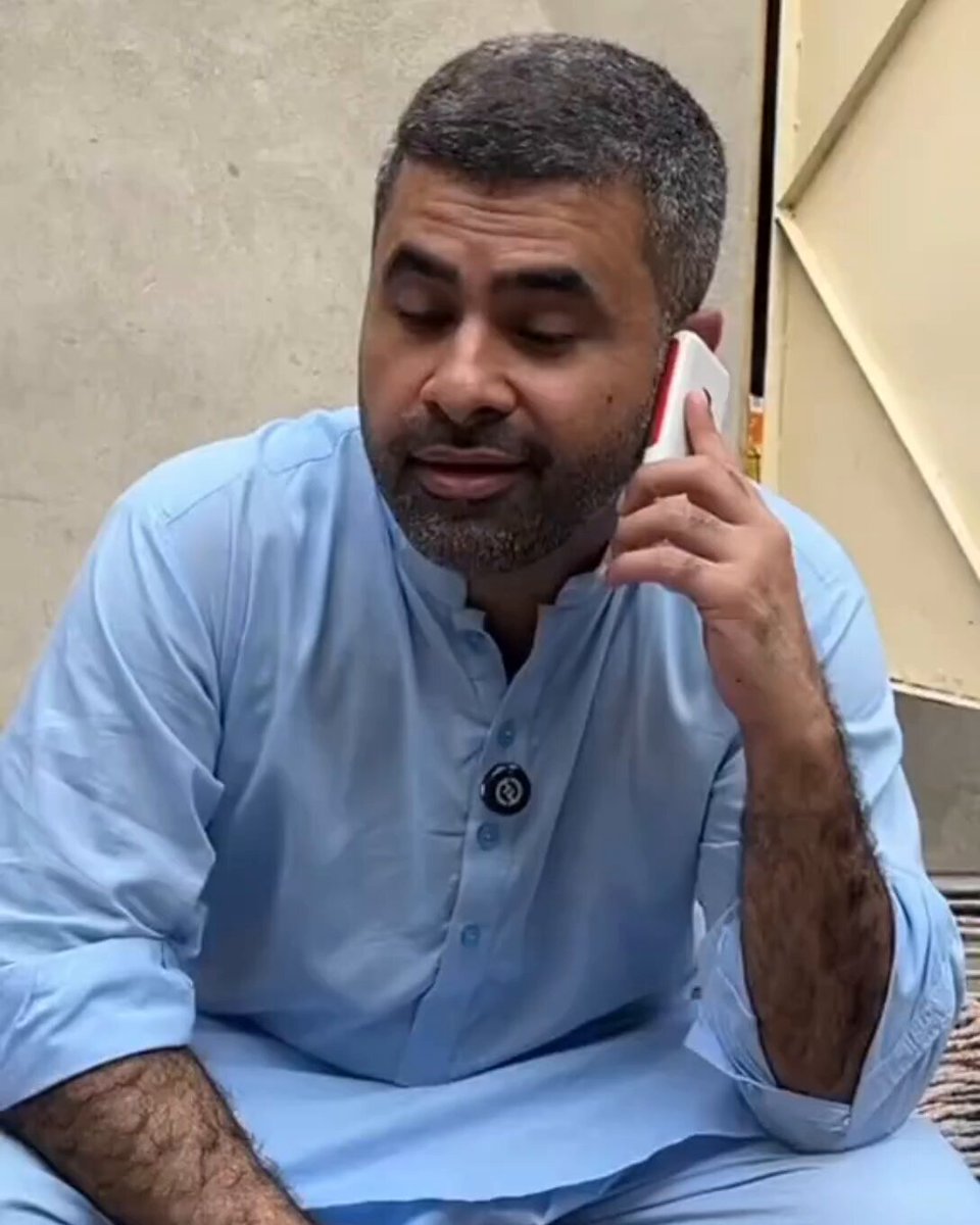 یاررر، عون کھوسہ ٹرینڈ ٹاپک میں کمال کا کونٹنٹ بنا دیتا ہے, کمال ذہن شخصیت ہے!!🔥 موڈ ہی بدل دیا عون کھوسہ نے!! غریب عوام اور iphone🤣